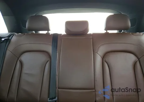 2018 Audi Q3 Premium z USA, uszkodzony, nr VIN WA1ECCFS2JR007773